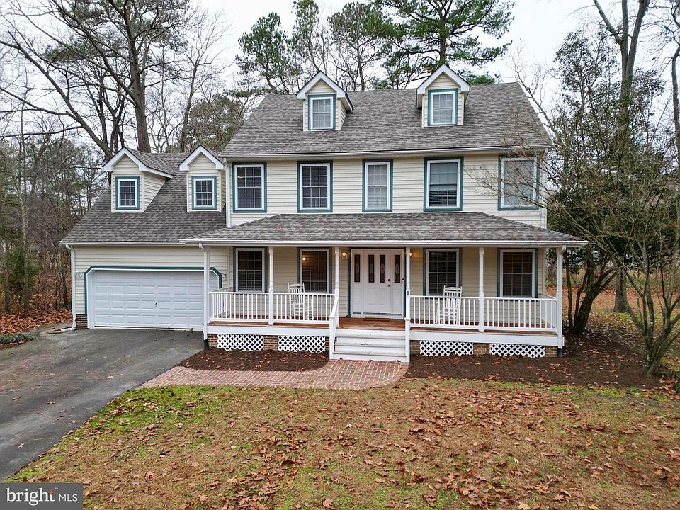 1st image of 24749 Woods Dr