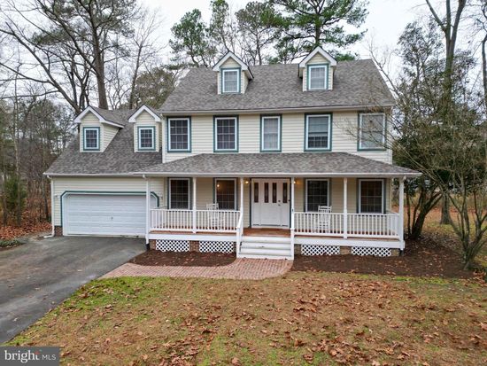 24749 Woods Dr, Denton, MD 21629