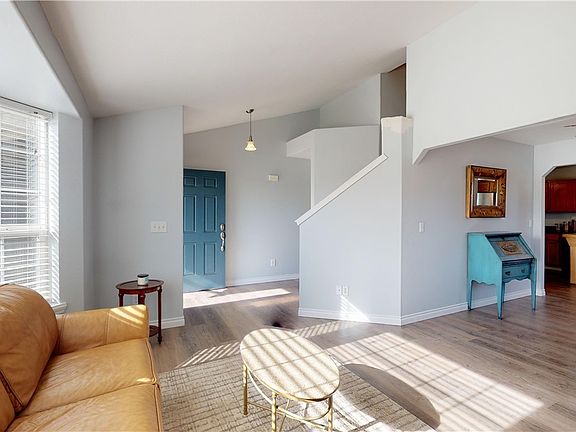 5th image of 13010 95th Avenue Ct E