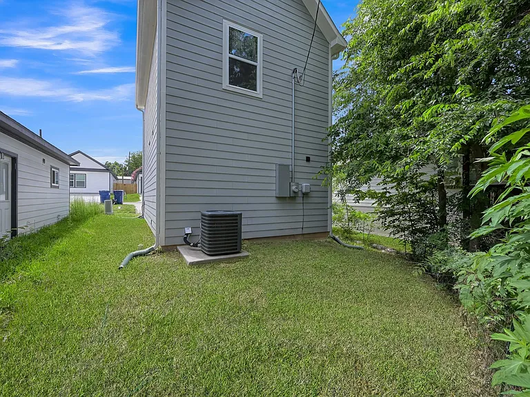 11756 White Cedar St — Photo 20