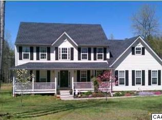 169 Hillsborough Ln, Kents Store, VA 23084