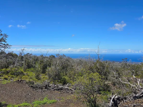 92-8429 Reef Circle Makai, Captain Cook, HI 96704