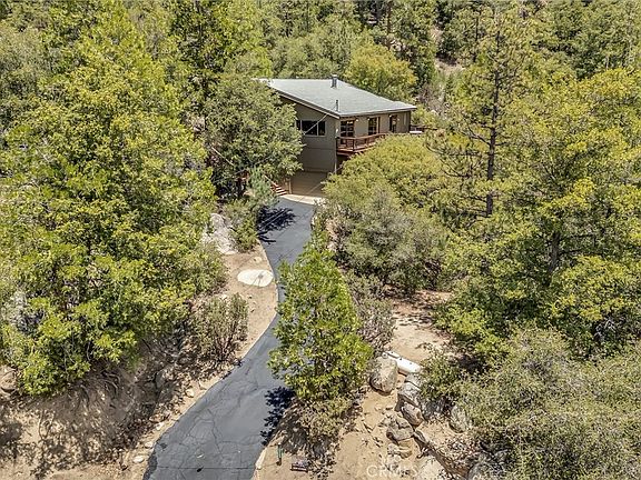 2nd image of 25360 Green Oaks Ct