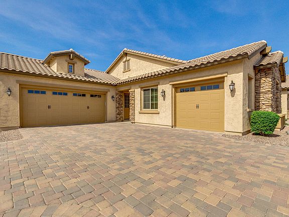 3rd image of 21929 E Avenida Del Valle Ct