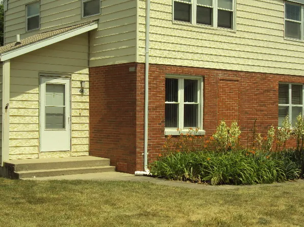 621 Willow Pond Rd #1, Rantoul, IL 61866