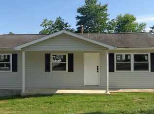 6 Midville Heights Rd, Lavalette, WV 25535