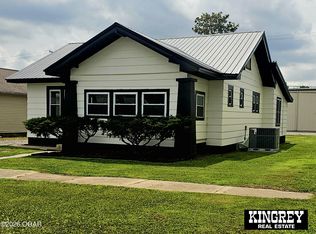2023 East Ave, Baxter Springs, KS 66713