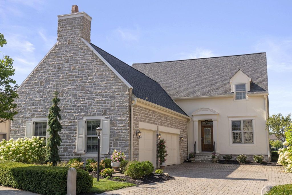 Real estate listing image