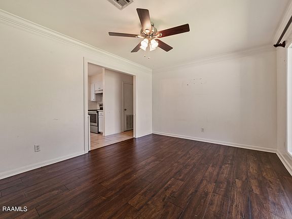 5th image of 211A Claymore Dr