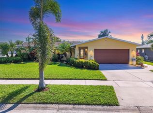 2424 Post Rd, Sarasota, FL 34231
