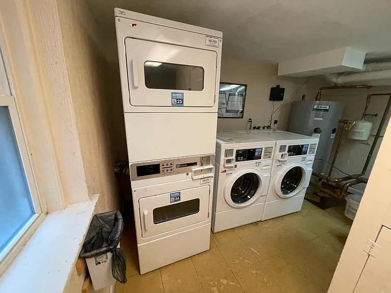 84 Gordon St #205 — Photo 4