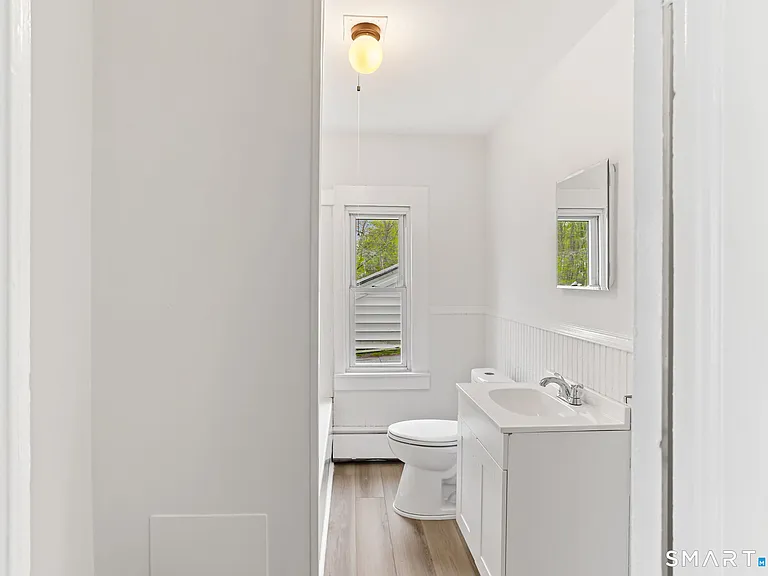 63 Reynolds St #B — Photo 15