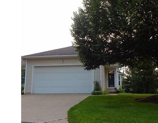 2nd image of 3846 Dartford Ln