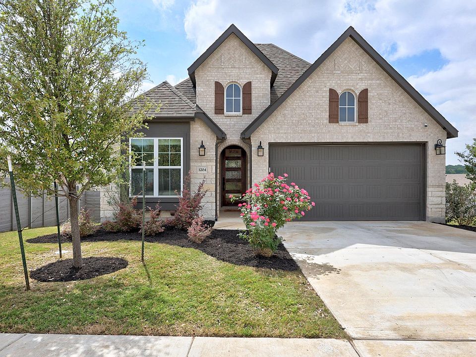 1st image of 1204 Addison Ln