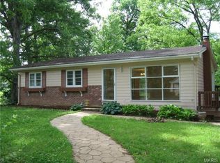 4200 Cedar Dr, High Ridge, MO 63049