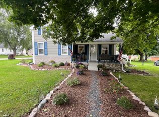 5724 Milwaukee Ave, Richmond, IL 60071