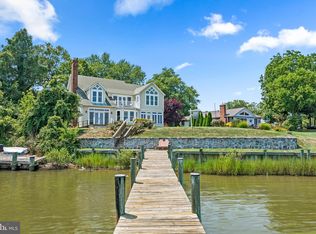 916 Mulberry Ln, Galesville, MD 20765