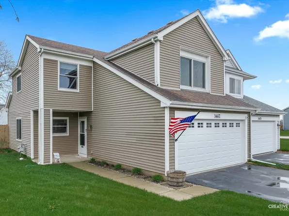 1467 S Pembroke Dr, South Elgin, IL 60177
