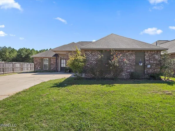 526 Brighton Trl, Florence, MS 39073