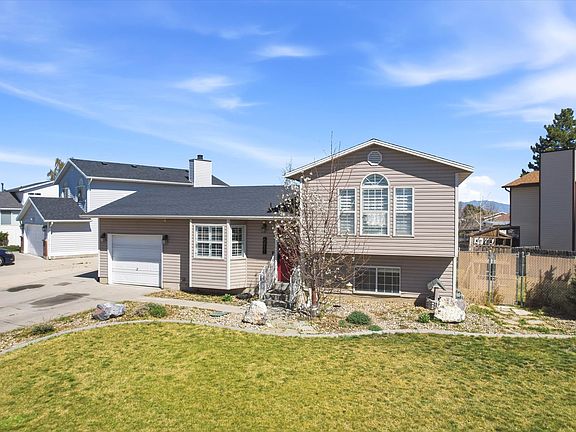 4th image of 6831 S Fox Ridge Way