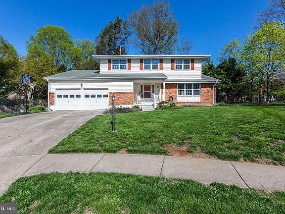 2nd image of 4818 Pennington Ct