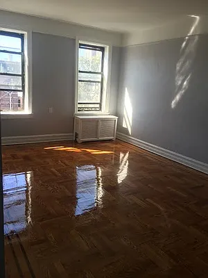 Rented by Lang Realty LLC | media 3