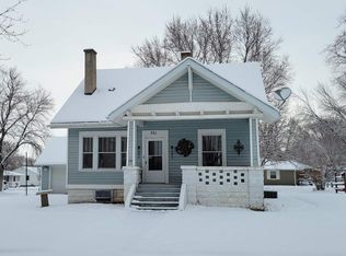 701 Haskell St, Akron, IA 51001