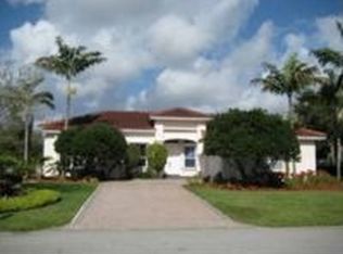 8435 SW 164th Ter, Palmetto Bay, FL 33157
