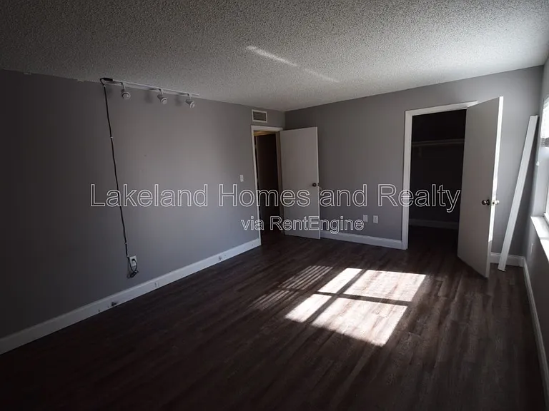 1005 S New York Ave #6 — Photo 12