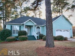 824 Ravins Way, Stockbridge, GA 30281
