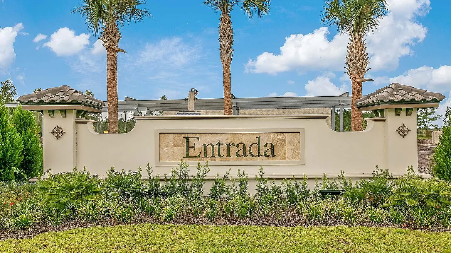 4 bed, 2200 sqft, $3,000 — Photo 1