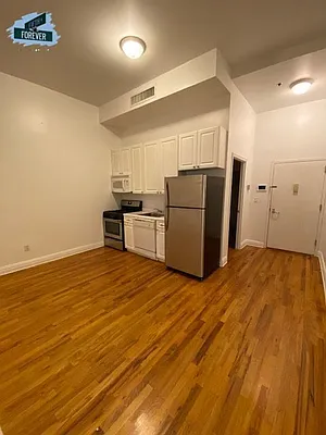 Rented by Fifth & Forever LLC | media 46