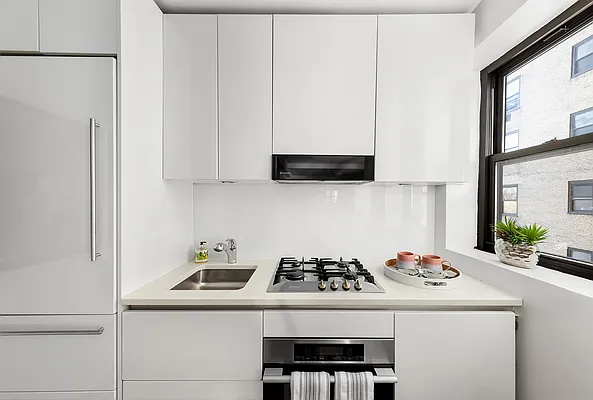 Sold by Brown Harris Stevens | media 7