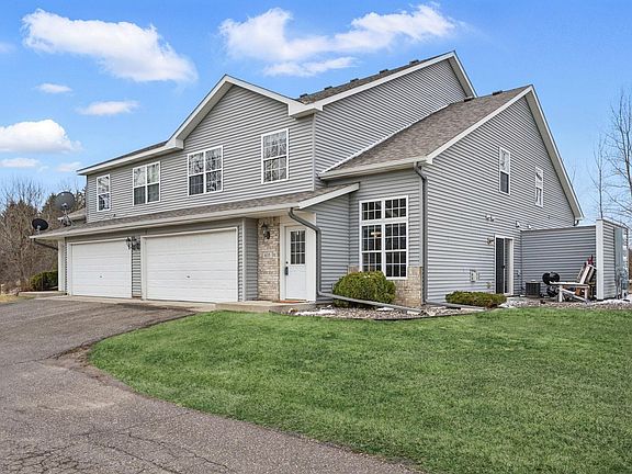 2nd image of 635 Meadow Ln