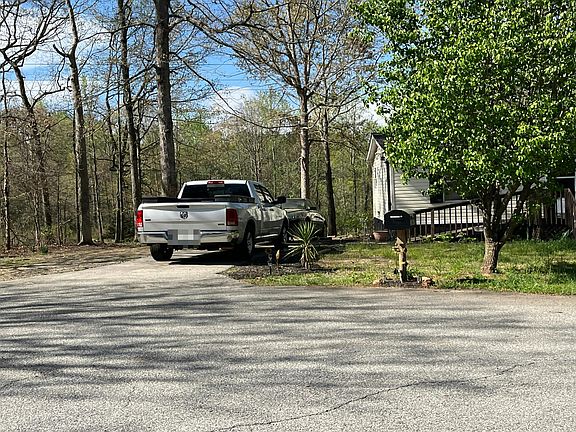3rd image of 5507 Hemlock Ct