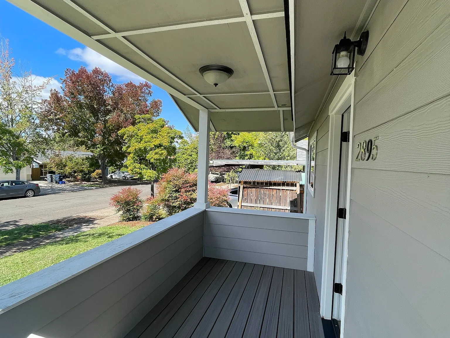 2 bed, 850 sqft, $1,995 — Photo 3