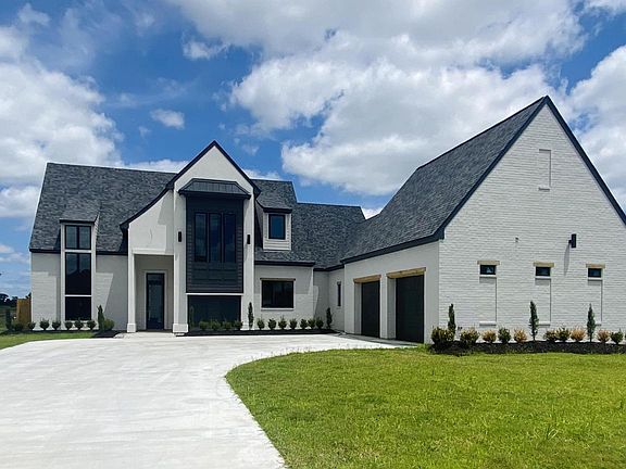 5th image of 502 Bronze Palm Way