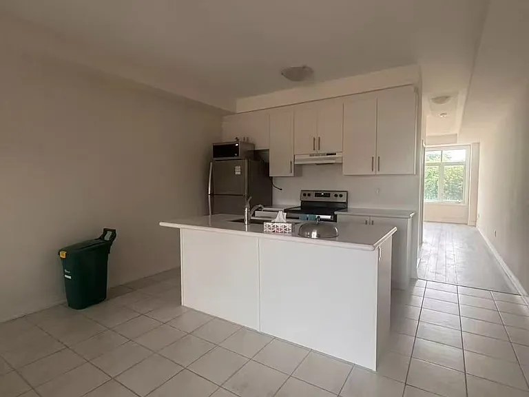 33 Saigen Ln — Photo 3