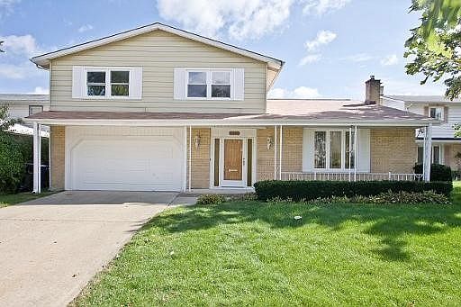 1st image of 1113 S Oakwood Dr