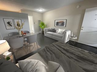 220 S Commonwealth Ave #203, Los Angeles, CA 90004