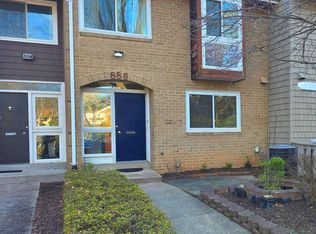 886 New Mark Esplanade, Rockville, MD 20850