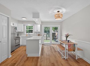 1245 Donaldson Ct, Cary, NC 27511