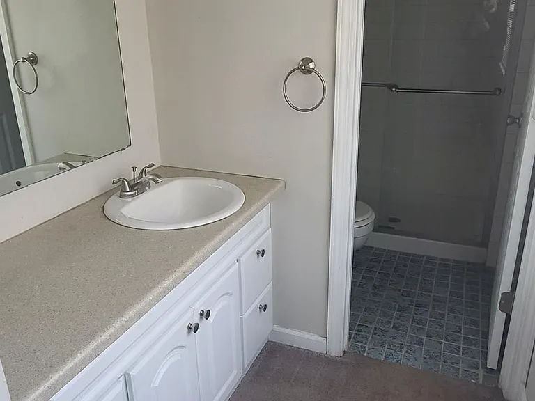 Hiddencrest Ln — Photo 12