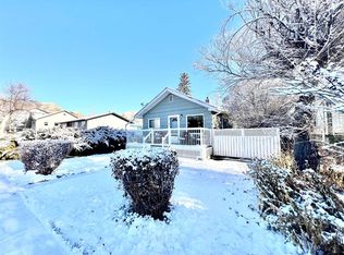88 W Poplar St, Drumheller, AB T0J 0Y1