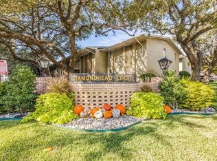 6357 Diamond Head Cir APT D, Dallas, TX 75225