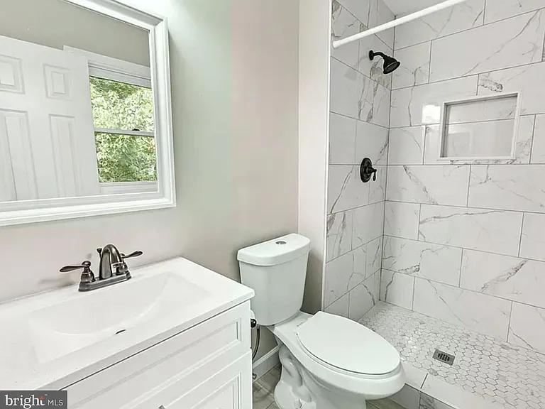 10788 Forest Edge Cir — Photo 13