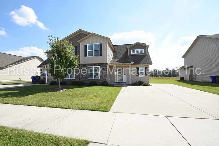 1st image of 2225 B Sweet Bay Dr