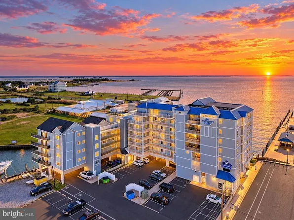 1 Dock St Unit 301, Crisfield, MD 21817