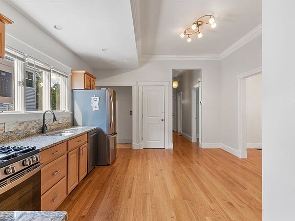 4th image of 102 Jaques St #1