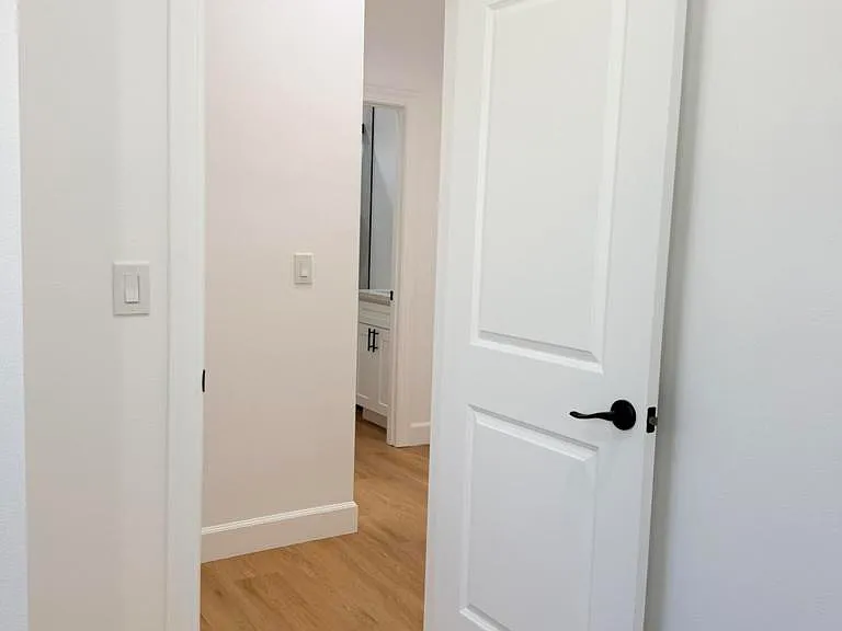 324 N J St — Photo 12